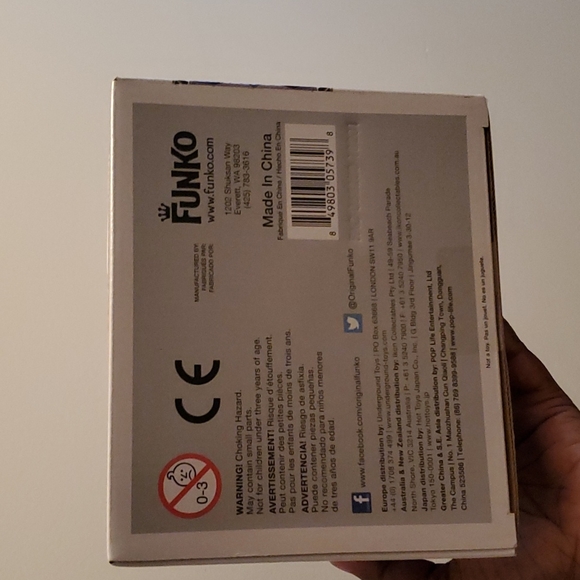 Thanos (Glow in the Dark) Entertainment Earth Exclusive - 6 Inch Glow in Dark - Picture 10 of 10